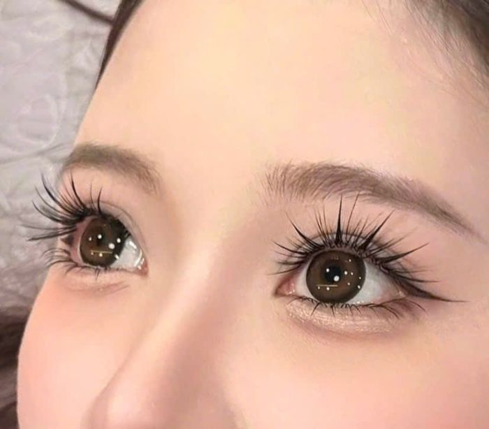 Eyelash extensions by MAY