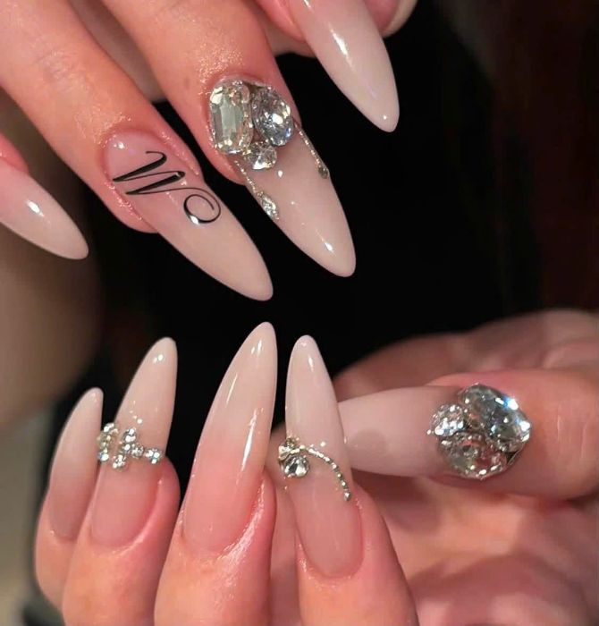 Nail art by MAY