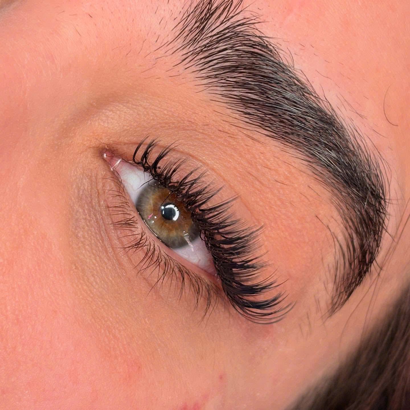 Brow lamination result