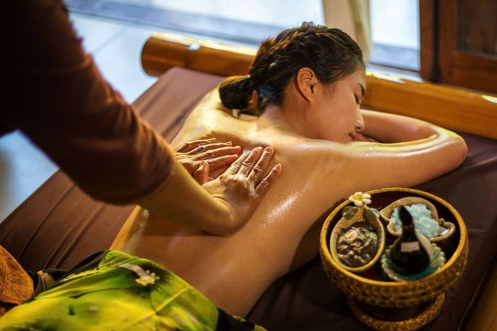 Spa treatment at MAY